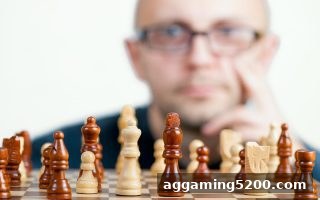 亚盘视角：围棋棋型与布局的深度拆解